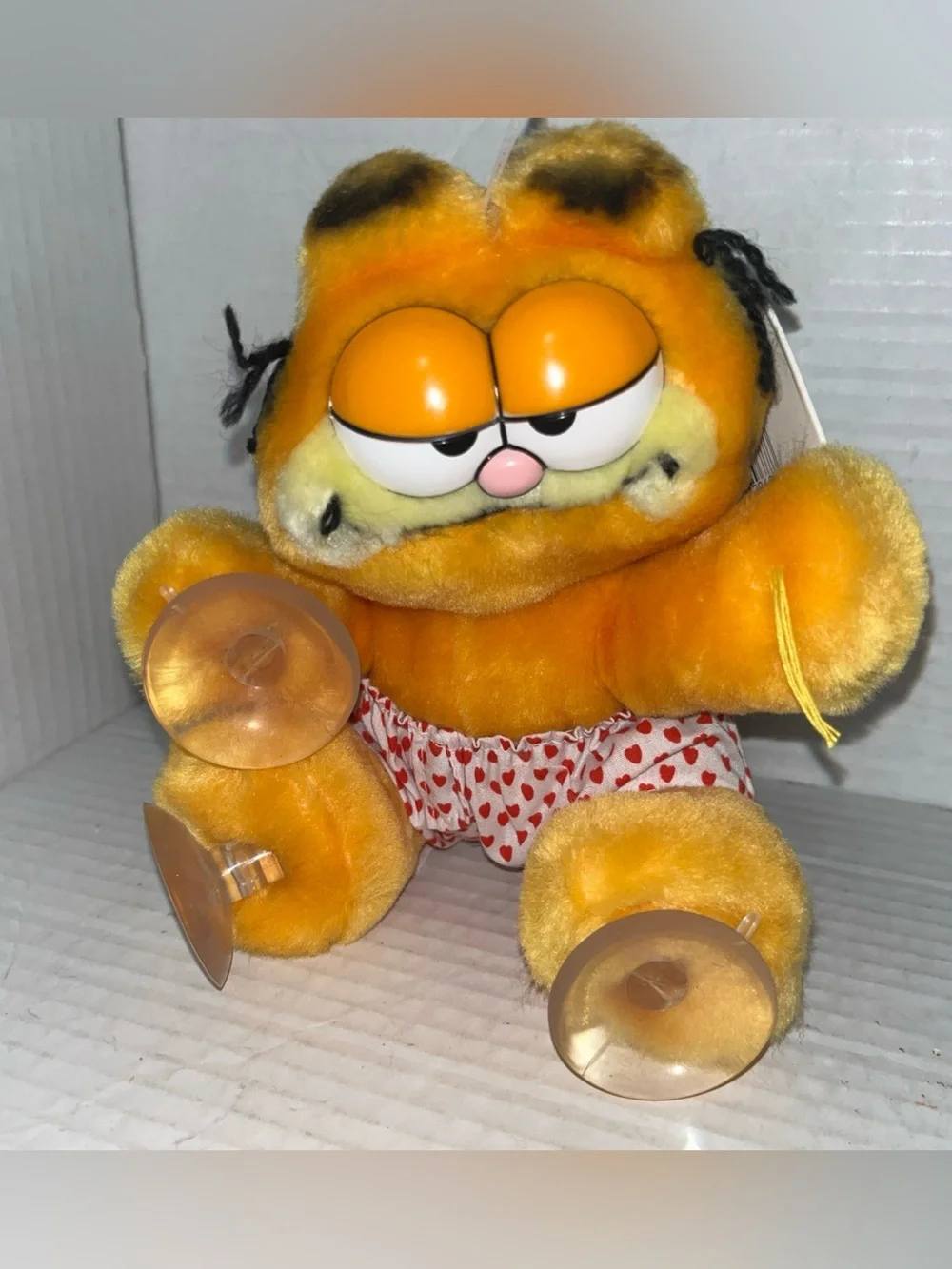 Vtg 1981 Garfield Valentine Hang-On Plush Suction Cup Window Clinger Toy Dakin
